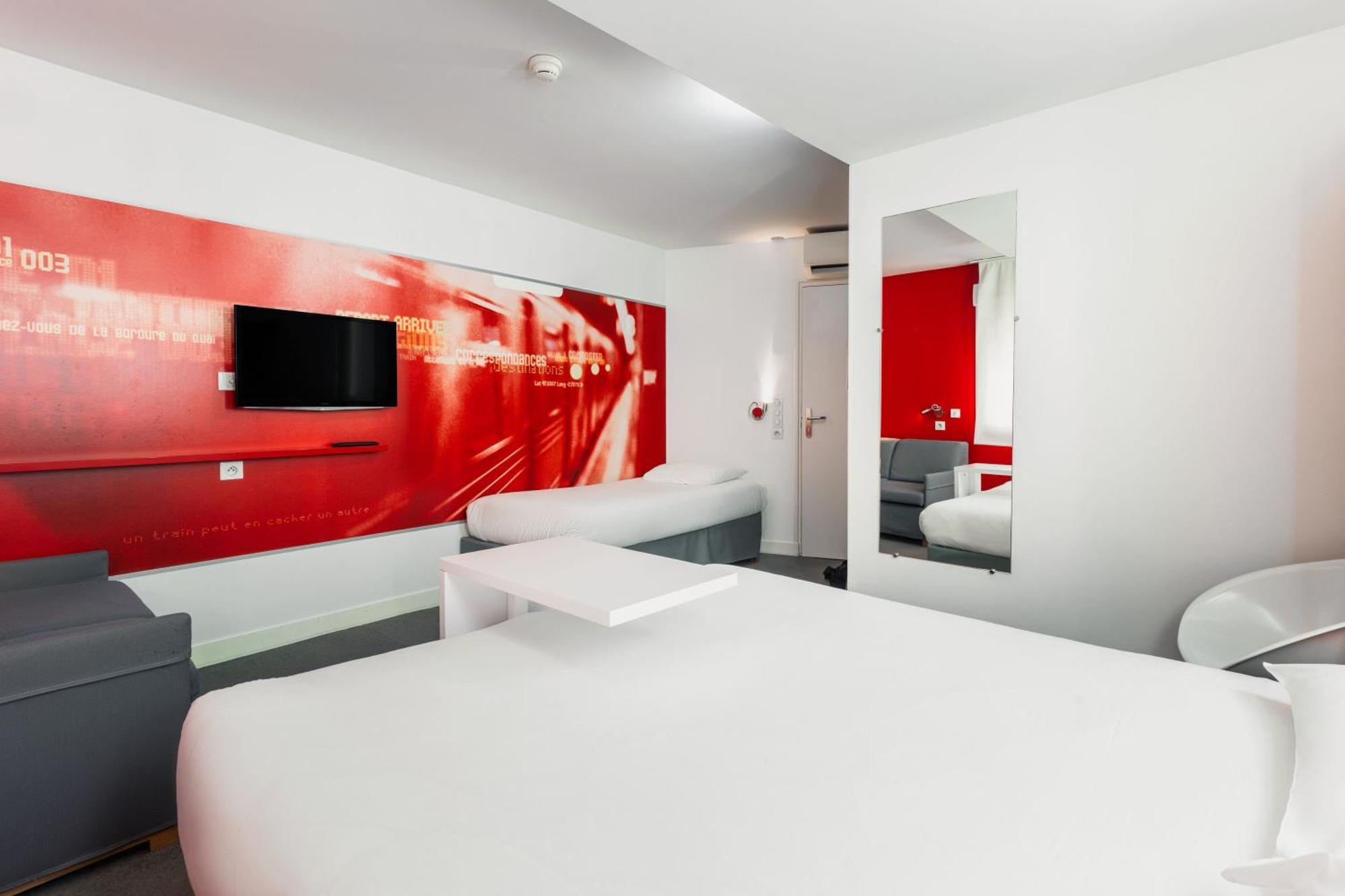 Ibis Styles Vannes Gare Centre Luaran gambar