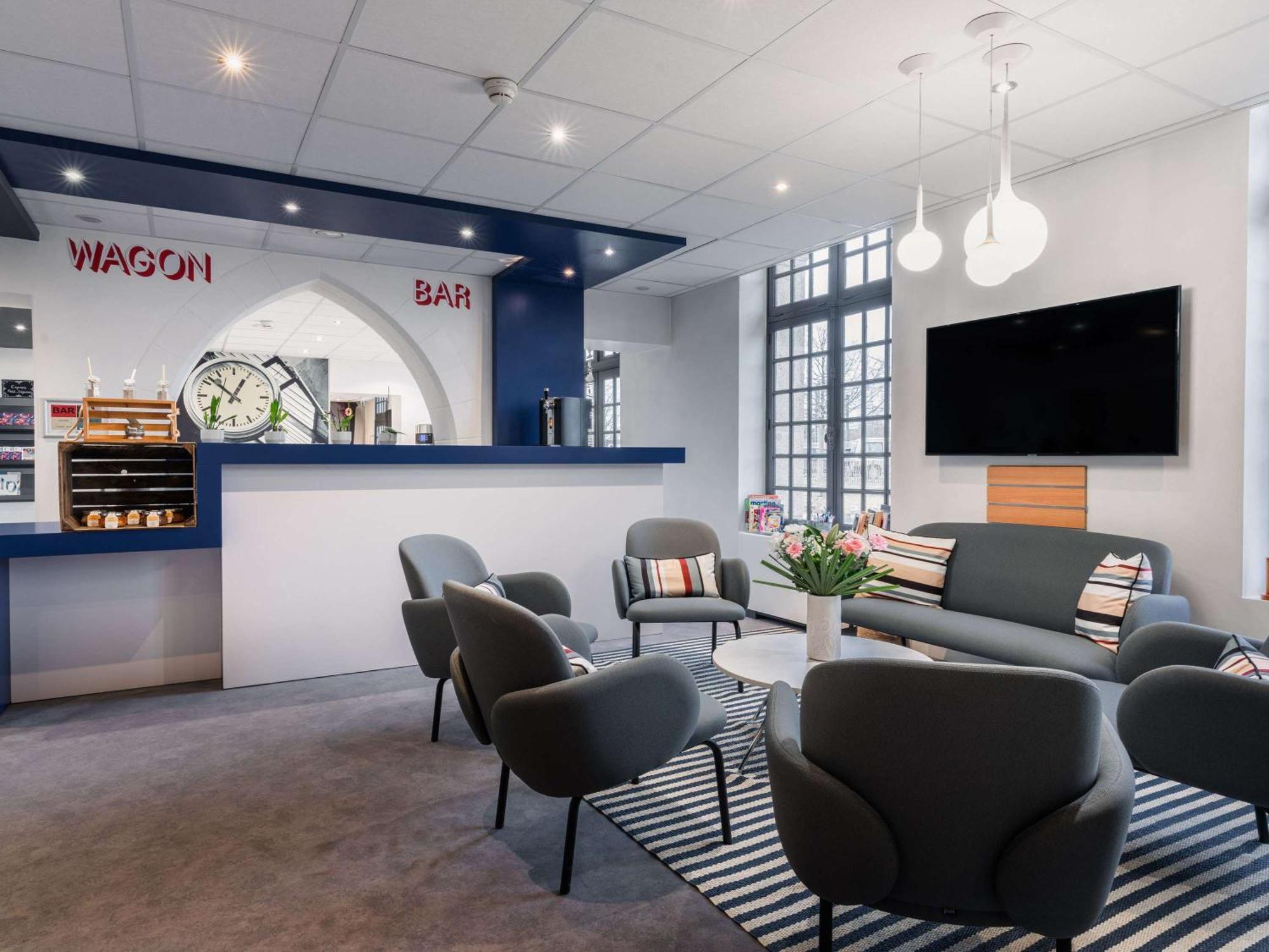 Ibis Styles Vannes Gare Centre Luaran gambar